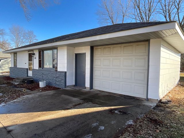 506 W River Street, Redwood Falls, photo 2
