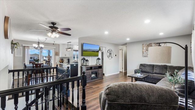 102 7th Street W, Carlos, photo 6