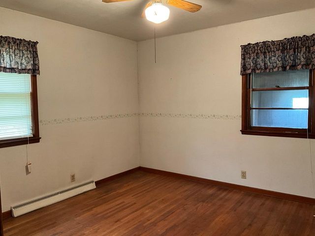 1967 250th Street, Ivanhoe, photo 4