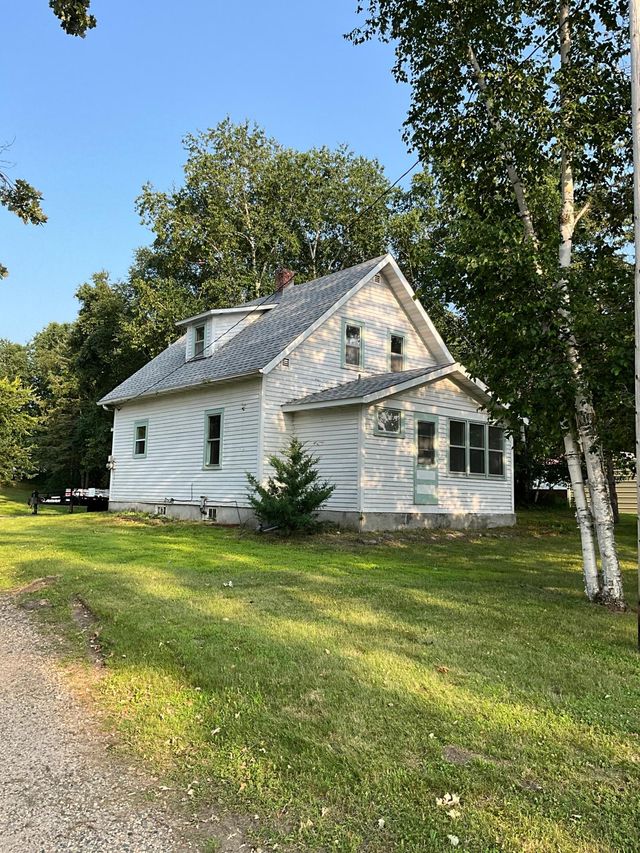 329 1st Street, Miltona, photo 2