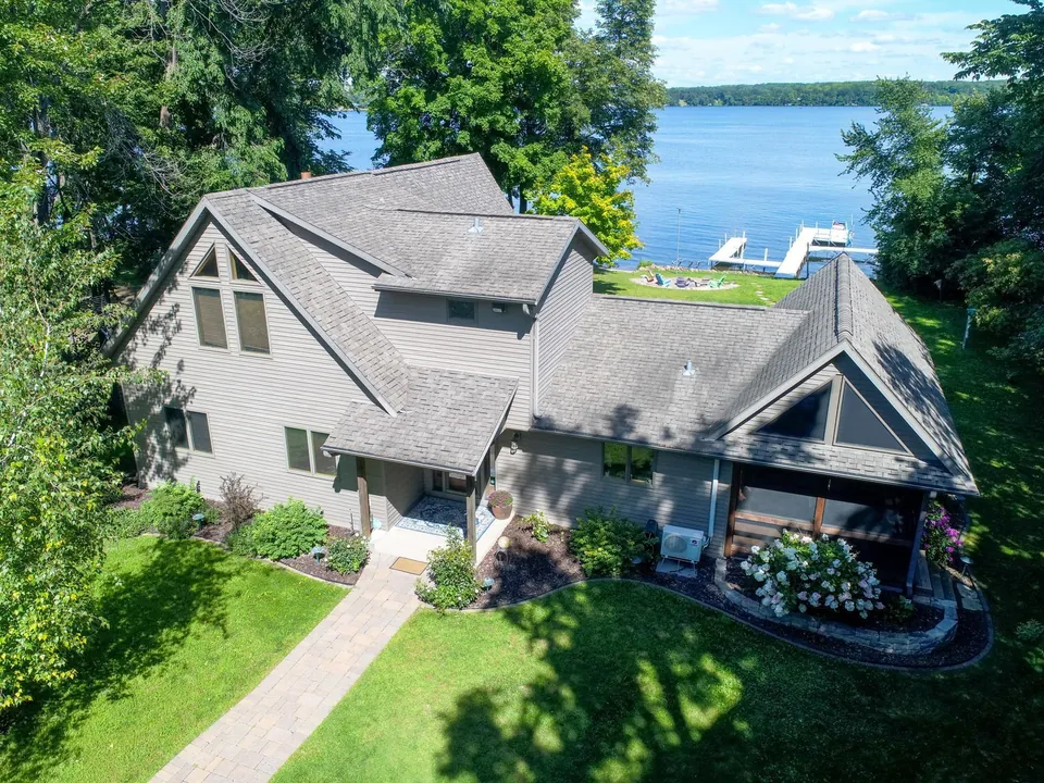 11615 Gehrkes Point NW, Alexandria
