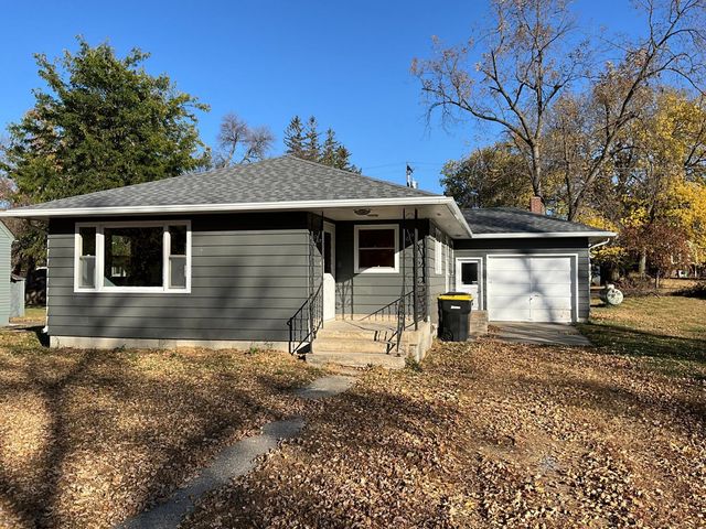130 N Oak Street, Vesta, photo 2