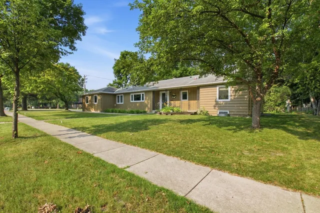 1128 11th Street SW, Willmar
